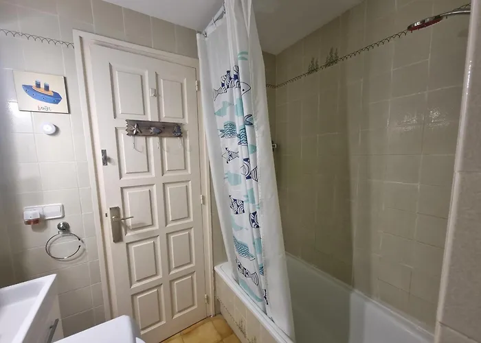 Estudio A 200m De La Playa De Riells, Ideal Parejas - Hisp-236-157 * Torroella de Montgrí